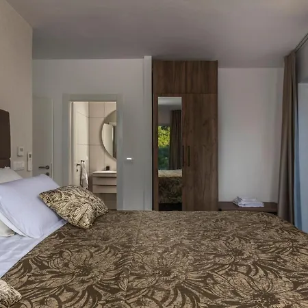Villa In Istria With Heated Pool And 3 Bedrooms