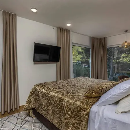 In Istria With Heated Pool And 3 Bedrooms