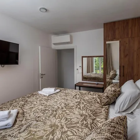 In Istria With Heated Pool And 3 Bedrooms Villa Mošćenička Draga