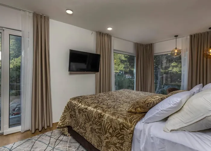 In Istria With Heated Pool And 3 Bedrooms